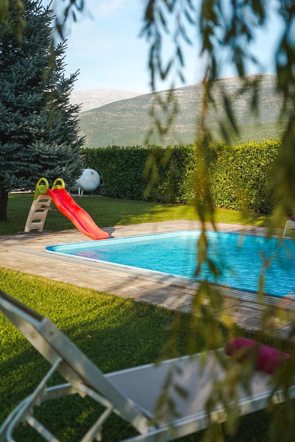 Villa Leko Dream House Cetina Bagian luar foto