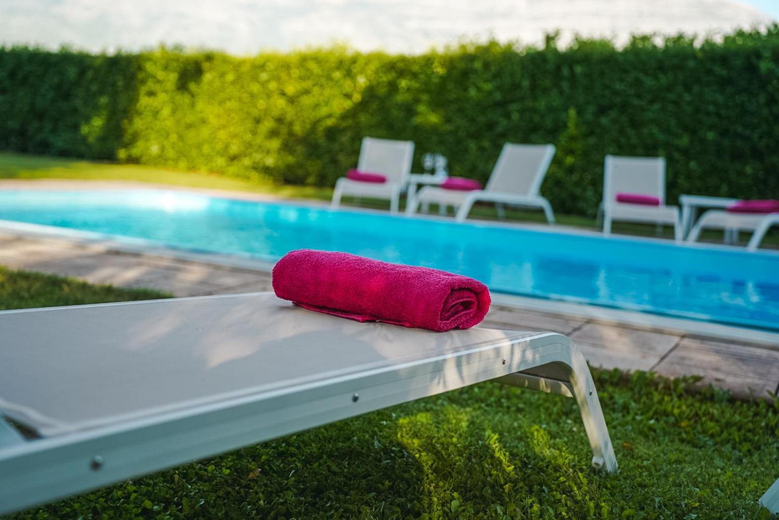 Villa Leko Dream House Cetina Bagian luar foto