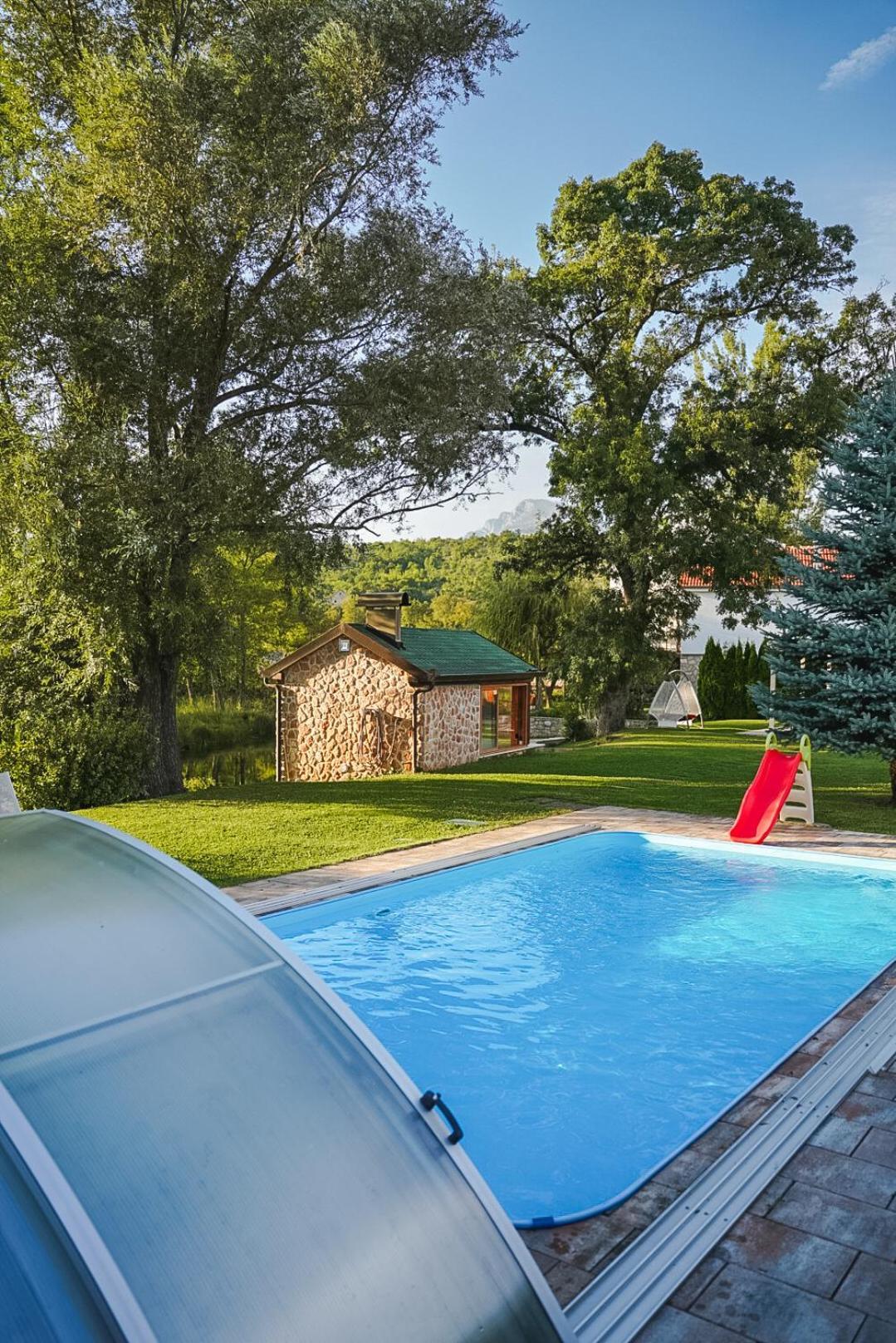 Villa Leko Dream House Cetina Bagian luar foto